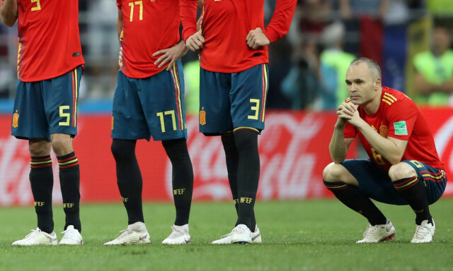 Iniesta takker for seg:- Ikke en lett avgjørelse